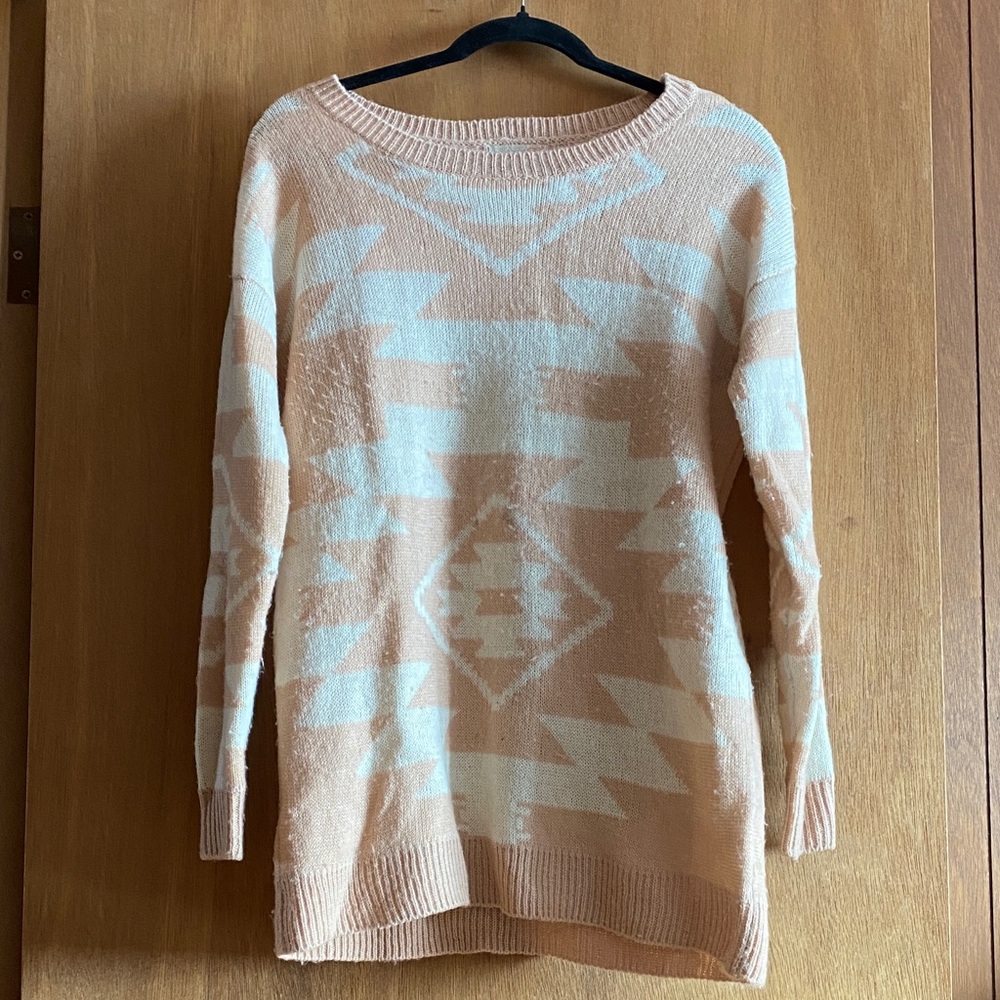 Giani Bernini Women's Sweater - Cream and tan/pink Geometric